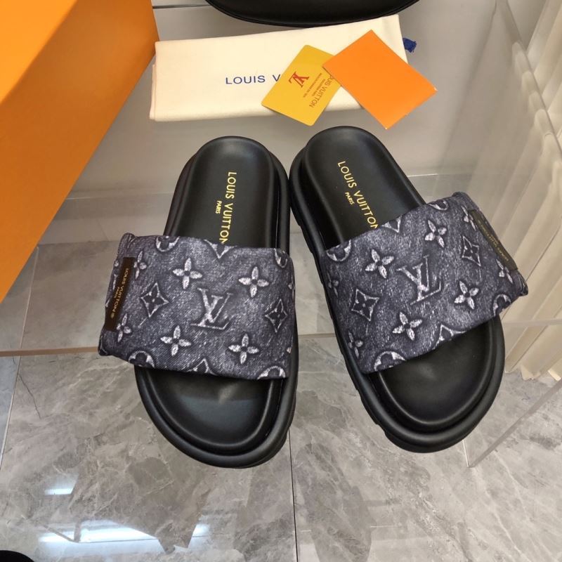 Louis Vuitton Slippers